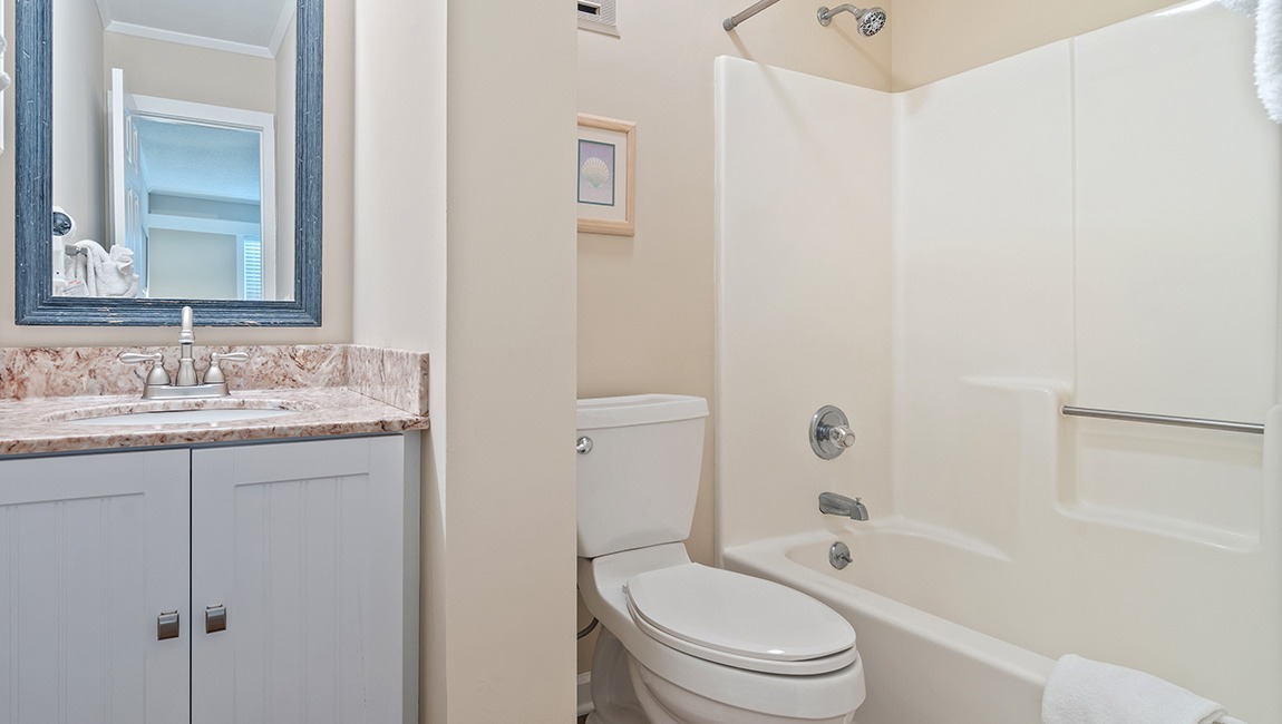 Bathroom with tub