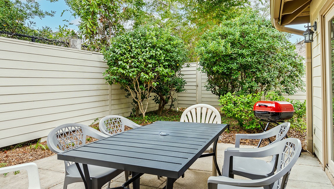 Patio with table and chairs
