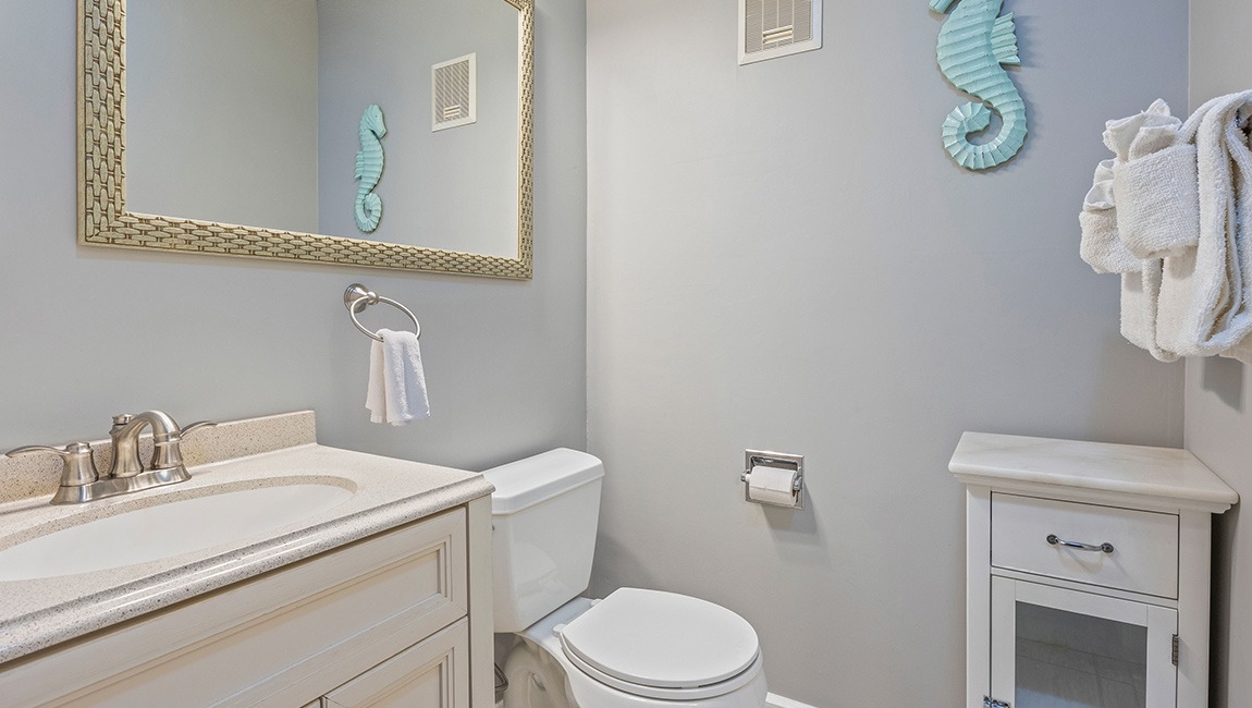 Bathroom with sink