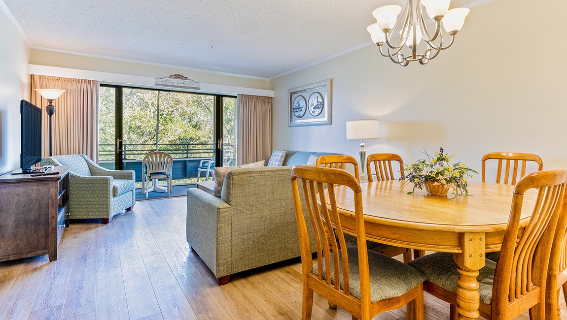 Living and dining area