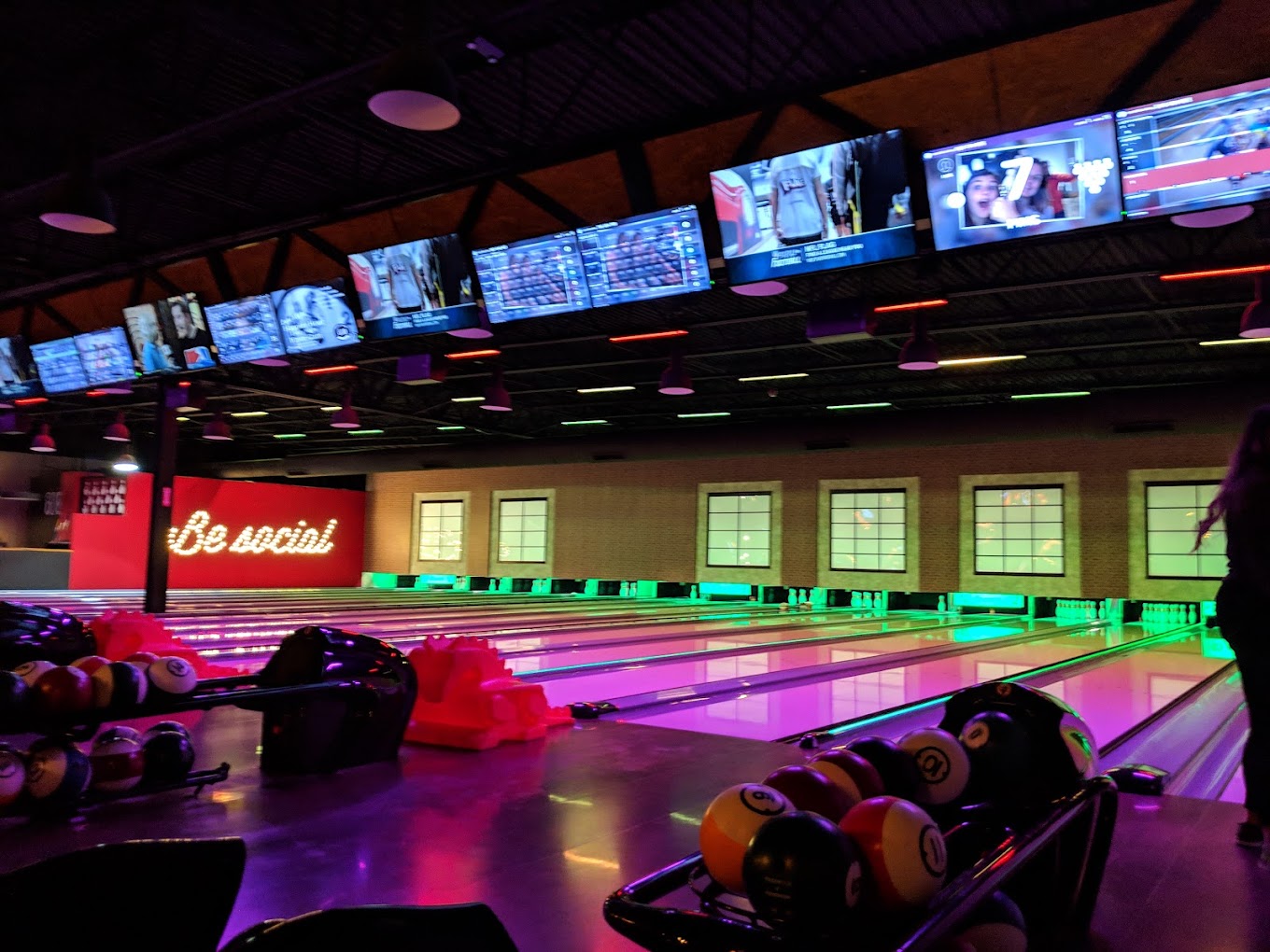 Bowling in Myrtle Beach: Where to Go image thumbnail