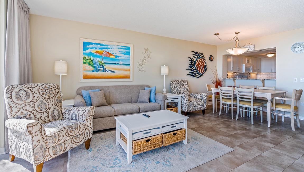 Tower Oceanfront - Living Area